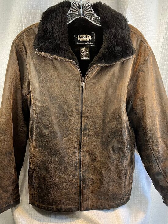 Austin Clothing Co. Jackets & Blazers - Vintage Austin Clothing Co Brown Faux Leather Jacket Faux Fur Collar size XL